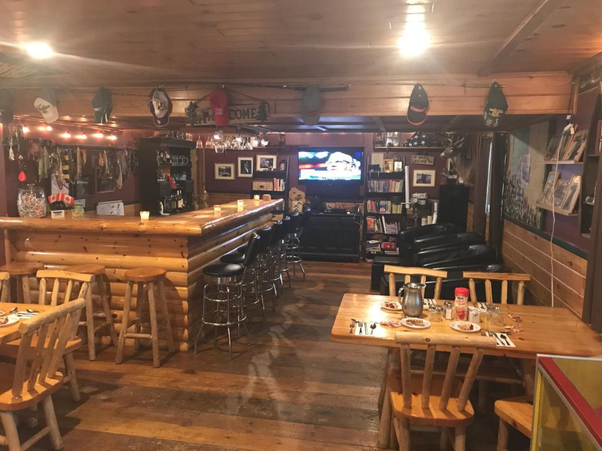 Muskie Bay Resort Nestor Falls 外观 照片