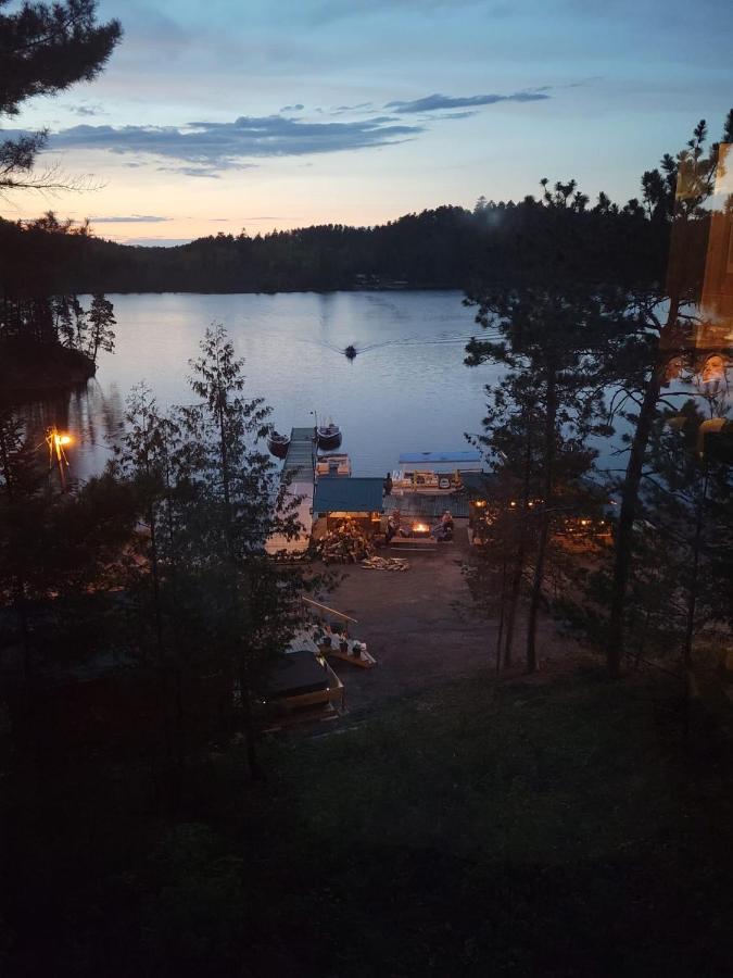 Muskie Bay Resort Nestor Falls 外观 照片