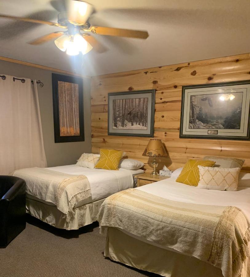 Muskie Bay Resort Nestor Falls 外观 照片